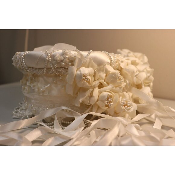 Vintage 1979 Priscila Of Boston Bridal Veil Headpiece Made Of Satin Pearl Beads